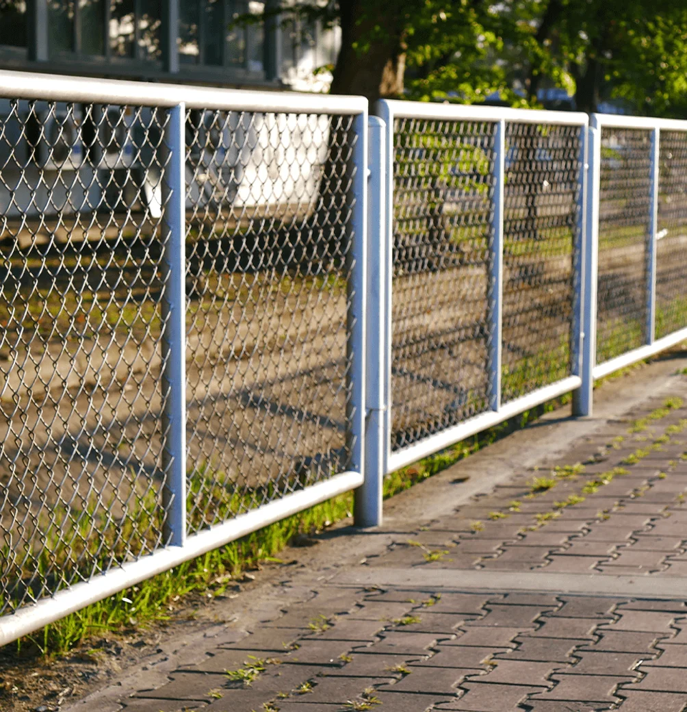 secure chain link fence